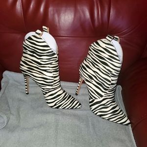 Jessica Simpson Booties